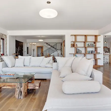 Wild Fig Retreat Sirocco *